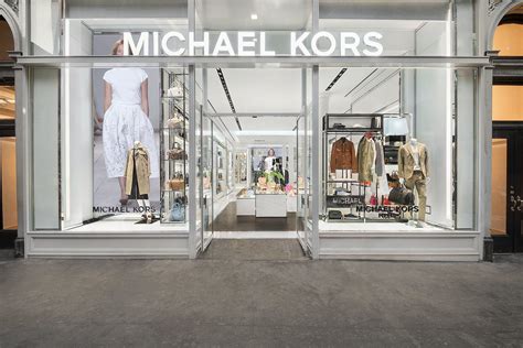 michael kors woma.com|Michael Kors designer clothing.